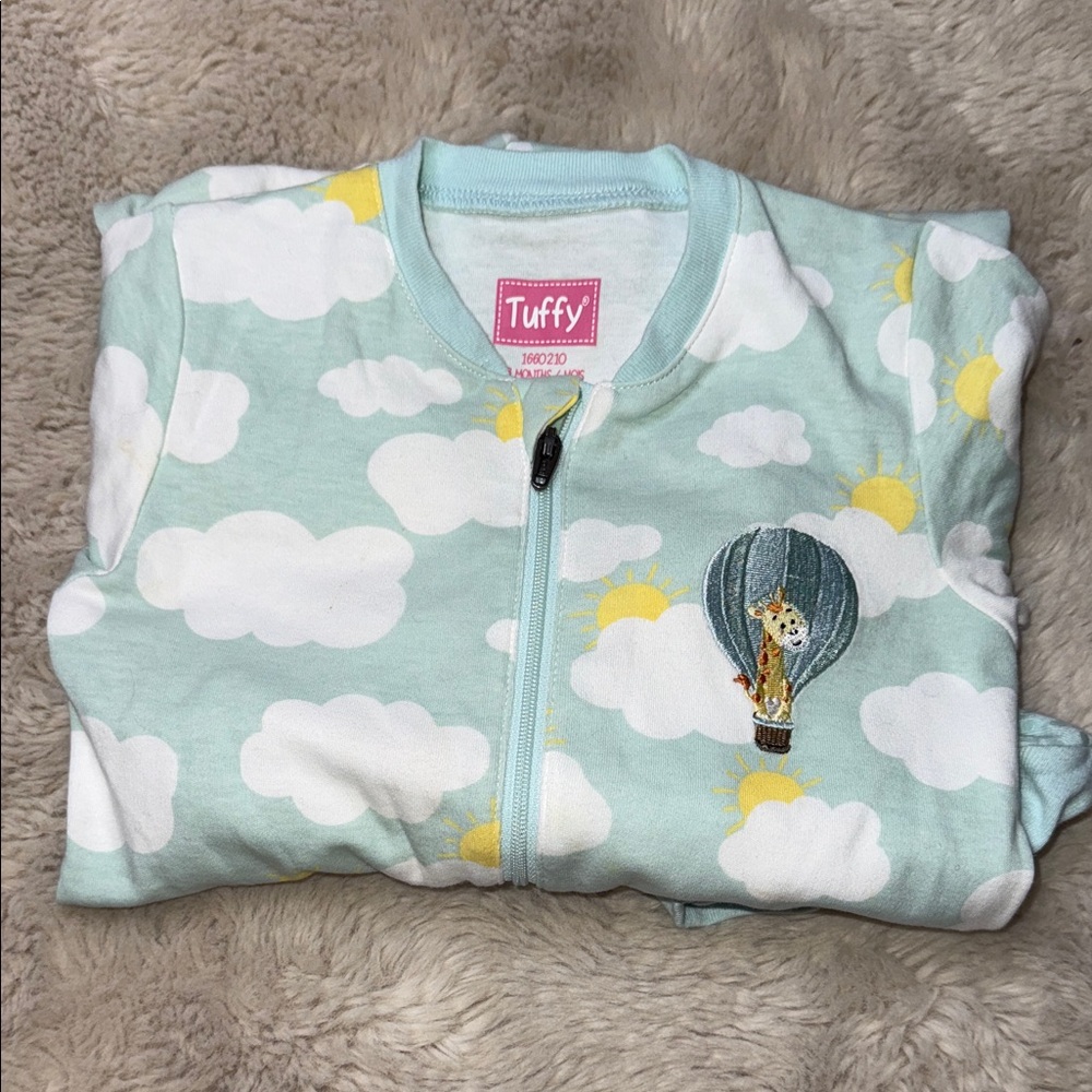 🍄18m Tuffy Cloud embroidered Print Onesie like new organic cotton